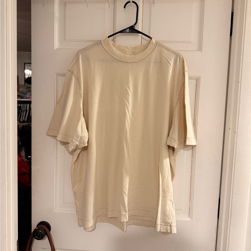 Abercrombie & Fitch Men's Beige Soft A&F tee